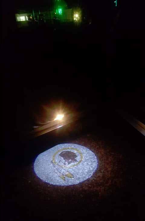 2 NFL WASHINGTON REDSKINS WIRELESS LED CAR DOOR PROJECTORS