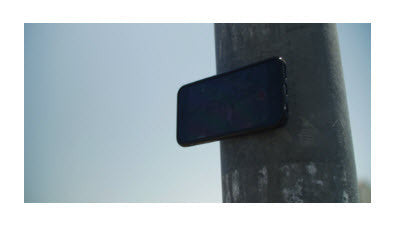 THE ANTI-GRAVITY CASE IPHONE