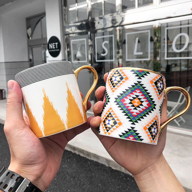 Abstract Collection Single Layered Nordic Style Gold Handle Ceramic Coffee/Tea Mugs