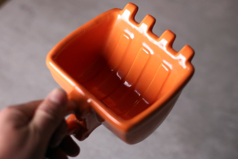Creative Ceramic Excavator Spoon Bucket Cup Coffee/Tea Mug