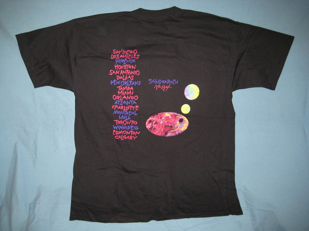 Soundgarden Oval Logo Collage 1994 Tour Tshirt Size XL - TshirtNow.net - 2
