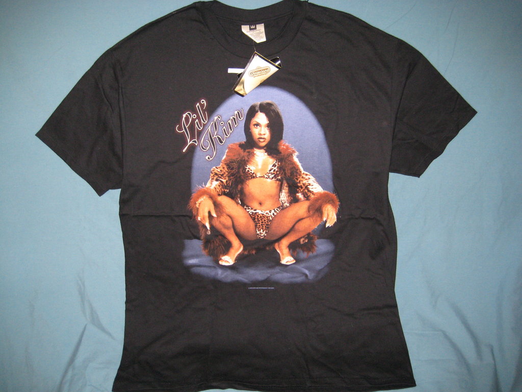 Lil Kim Black Tshirt Size XL - TshirtNow.net