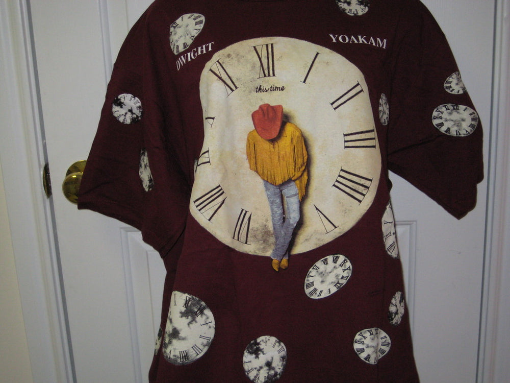 Dwight Yoakum Tour Adult Maroon Size XL Extra Large Tshirt - TshirtNow.net - 1