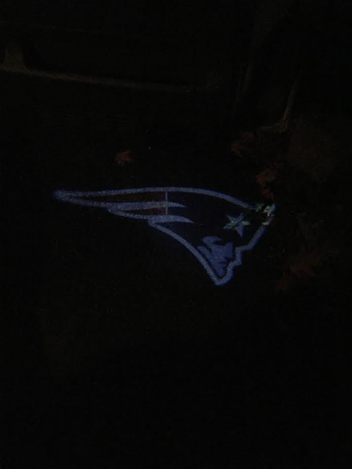 2 NFL NEW ENGLAND PATRIOTS WIRELESS LED CAR DOOR PROJECTORS