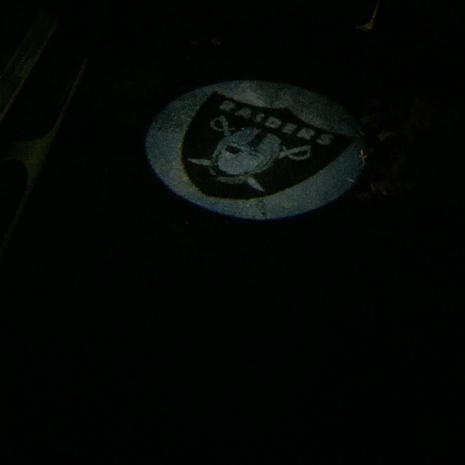 2 NFL OAKLAND RAIDERS WIRELESS LED CAR DOOR PROJECTORS