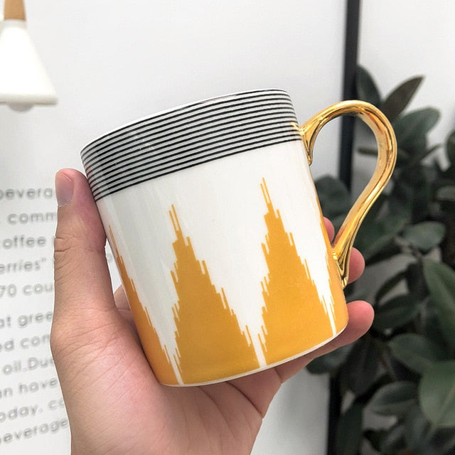 Abstract Collection Single Layered Nordic Style Gold Handle Ceramic Coffee/Tea Mugs