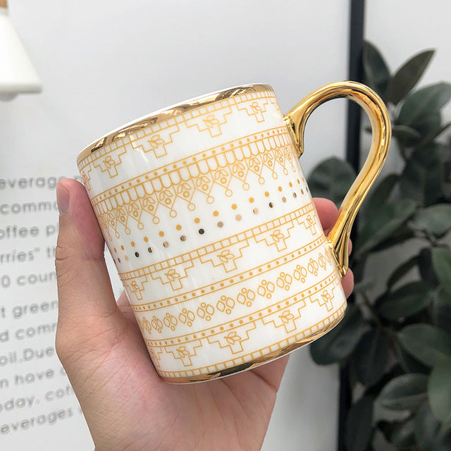 Abstract Collection Single Layered Nordic Style Gold Handle Ceramic Coffee/Tea Mugs